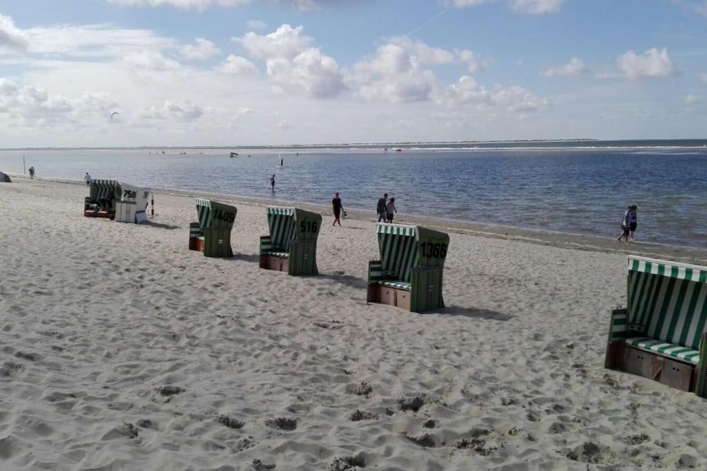 Urlaubsdomizil Norden/Norddeich, Mit Garten ภายนอก รูปภาพ