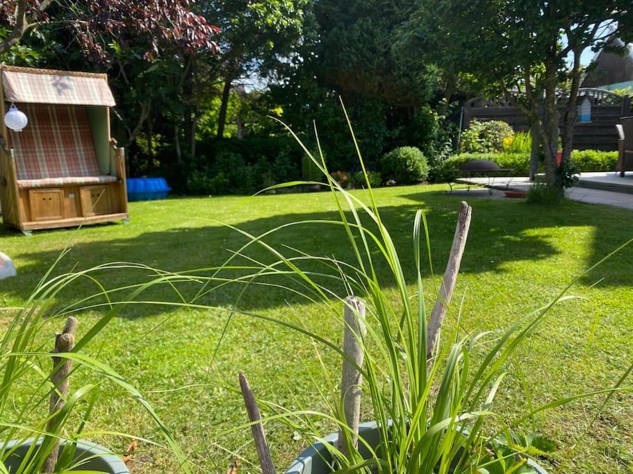 Urlaubsdomizil Norden/Norddeich, Mit Garten ภายนอก รูปภาพ