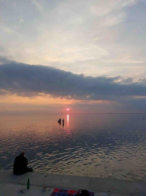 Urlaubsdomizil Norden/Norddeich, Mit Garten ภายนอก รูปภาพ